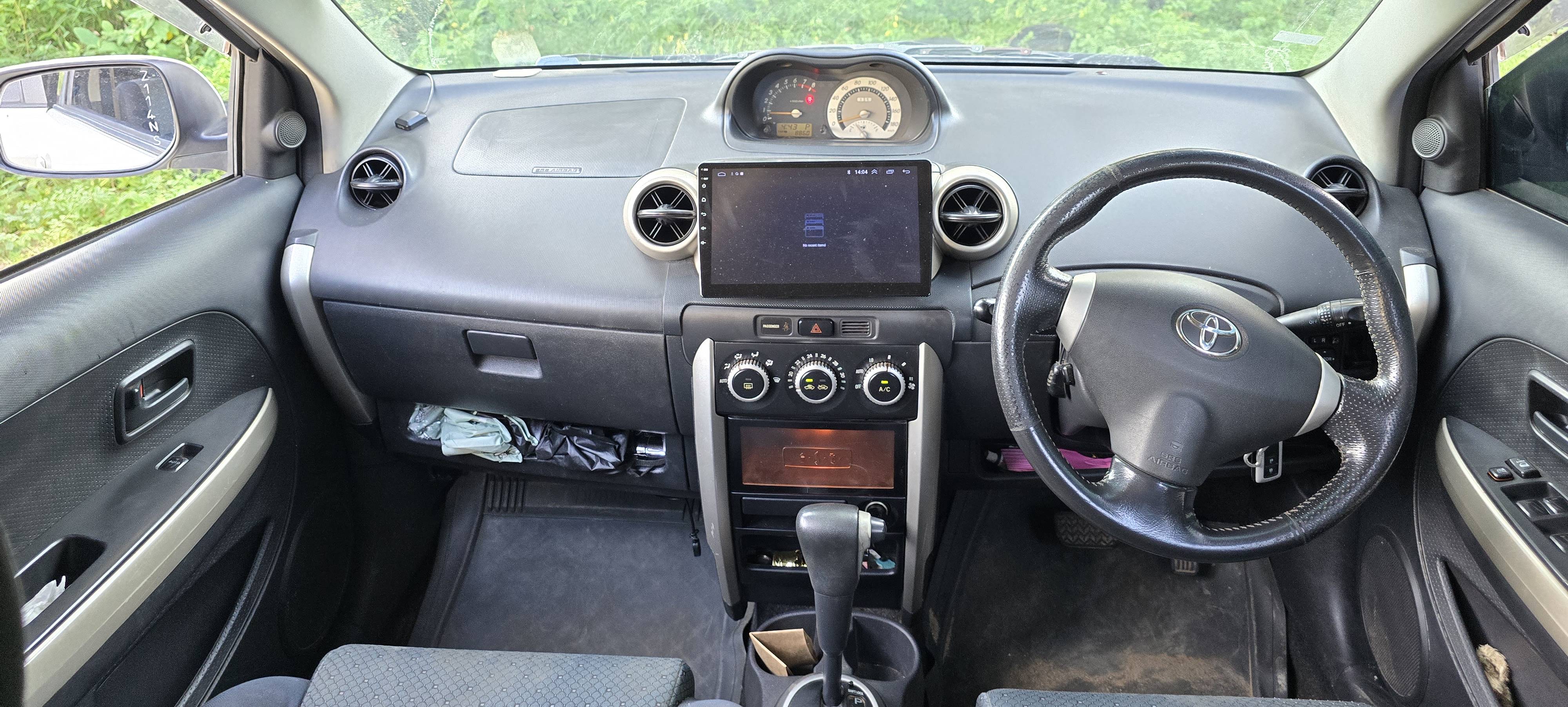 Toyota IST