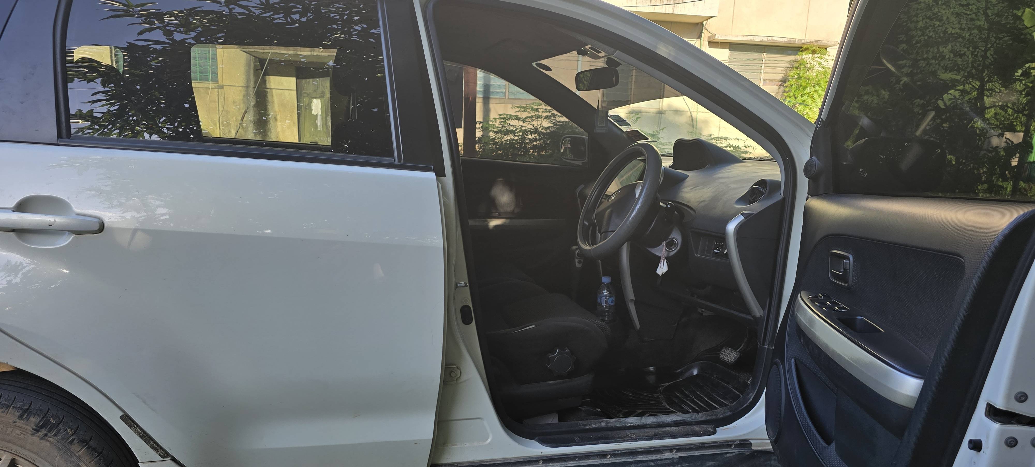 Toyota IST